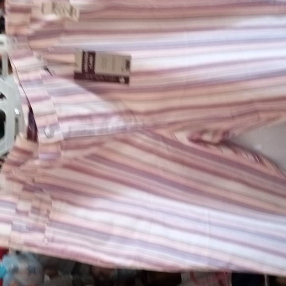 Gloria Vanderbilt Pants - Amanda Colorful Striped Capri Size 22W.